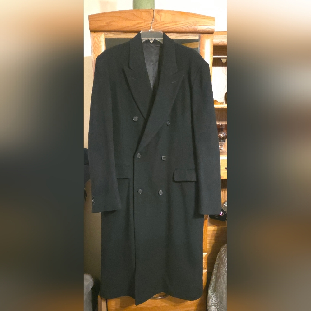 Vintage Botany 500 Made in USA Black Double-Breasted 80/20 Wool Nylon Overcoat